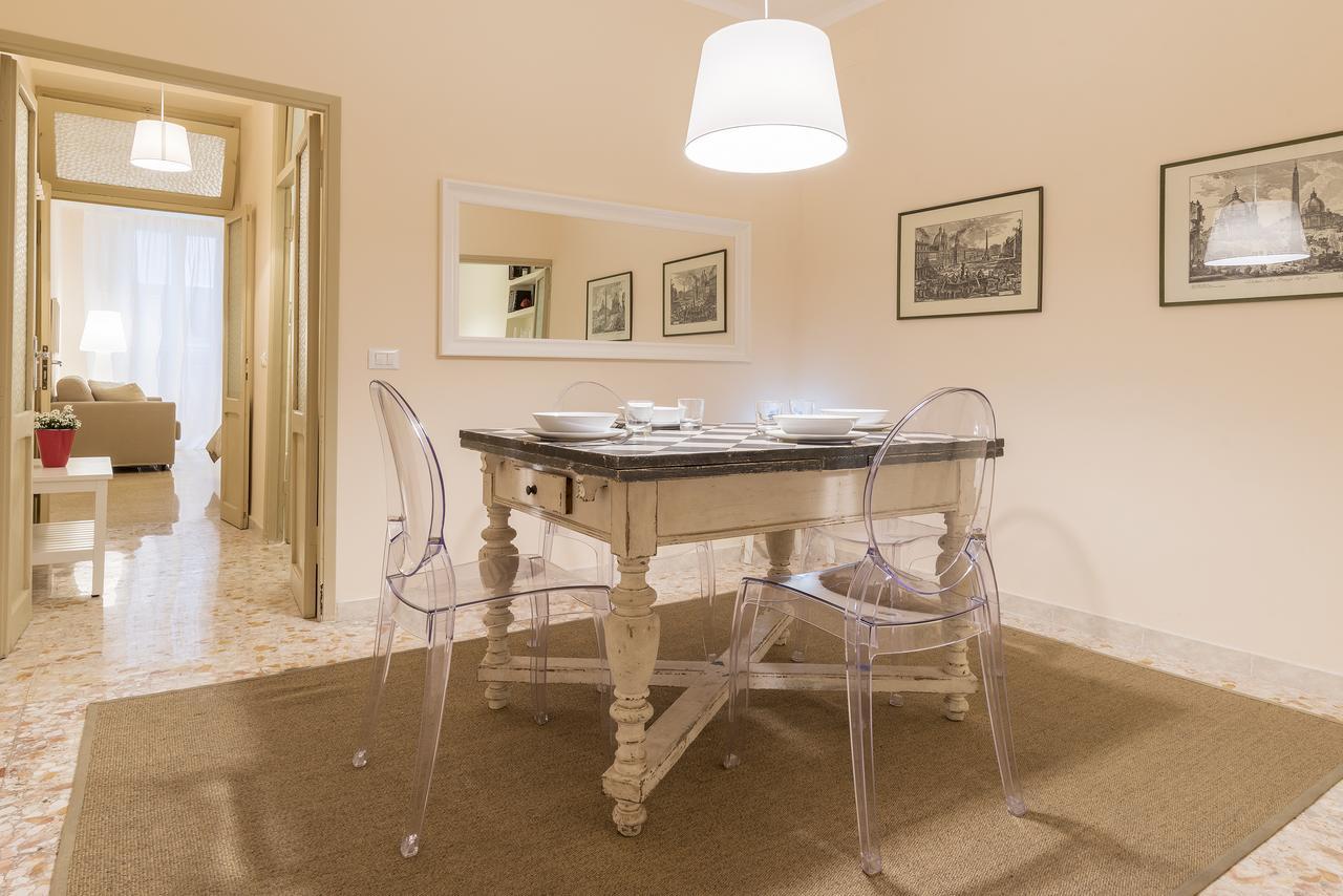 Campo De' Fiori Central Flat Rome Exterior photo